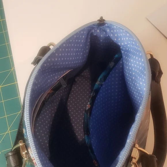 Colorful Butterfly Print Handbag - Picture 4 of 13